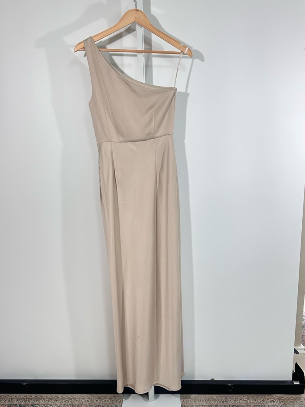 BHLDN One Shoulder Champagne Bridesmaid Gown Dress US 4 Nude Formal Maxi - Picture 5 of 9